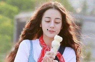娱乐吃瓜女星休息,揭秘休息时刻的吃瓜女王